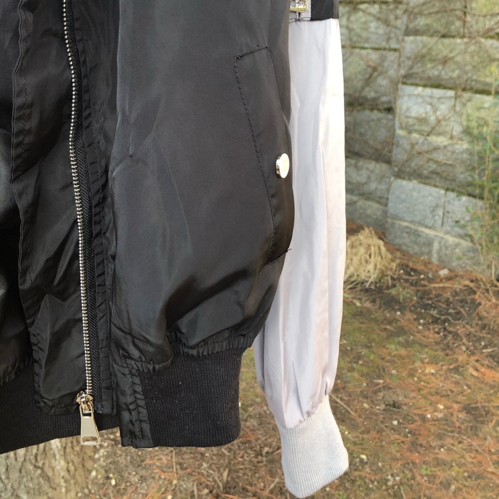 LIGHTWEIGHT COLORBLOCK BOMBER - Picture 9 of 12